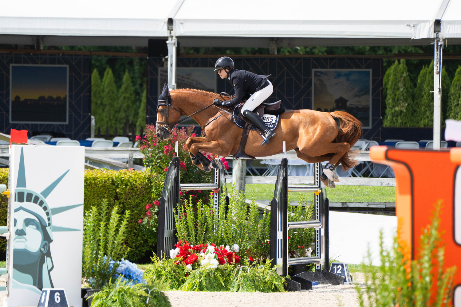 Brianne Goutal-Marteau (USA) and S&L Marlon VD Heffinck won the $30,000 The Wellington Jumper Challenge.  LORI HAWKINS