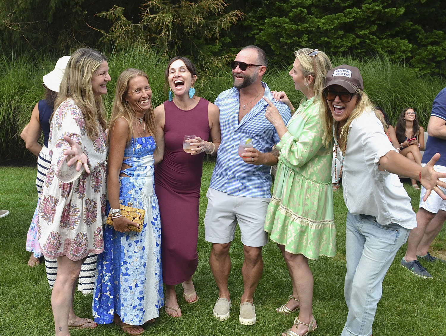 Heather Buchanan, Gaelin Rosenwaks, Leanne Shear, Jeff Ragovin, Anna Chaisson and Andrea Mitchell at the South Fork Sea Farmers benefit at the hone of Kurt Ragovin and Kurt Geihl on Sunday.  KYRIL BROMLEY