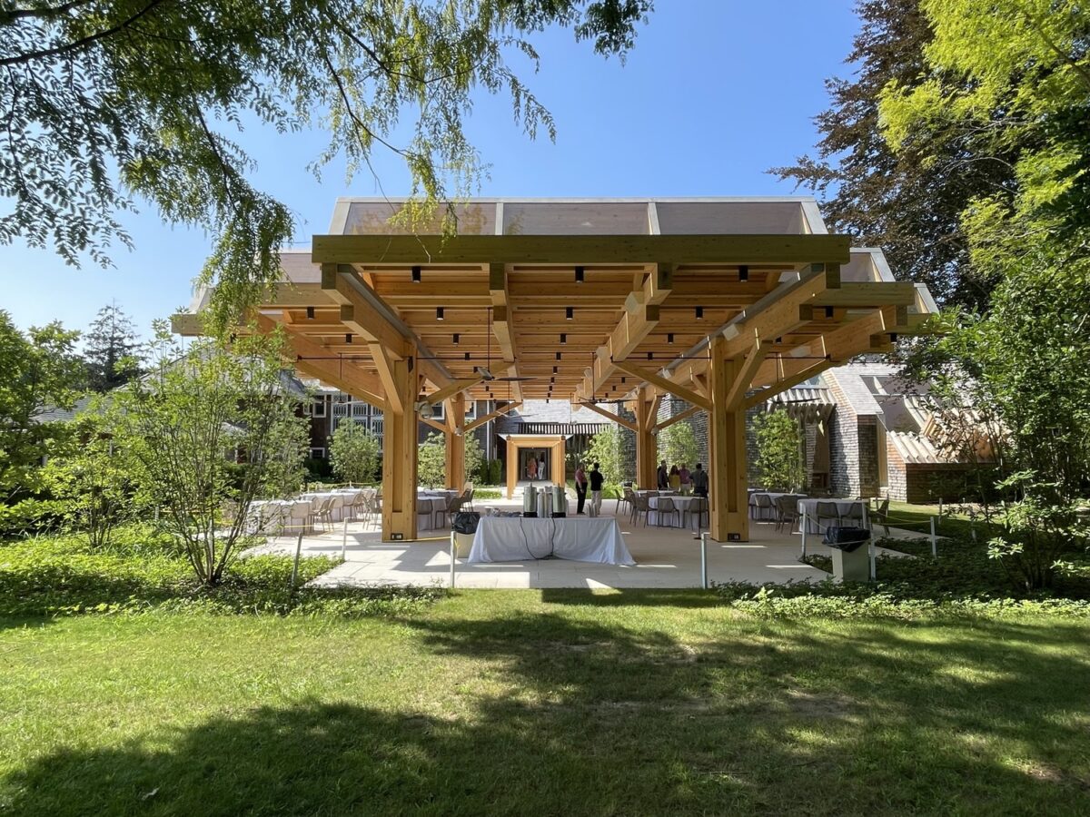 The new Olshan Pavilion by Richard Dattner at the Jewish Center of the Hamptons. ANNE SURCHIN