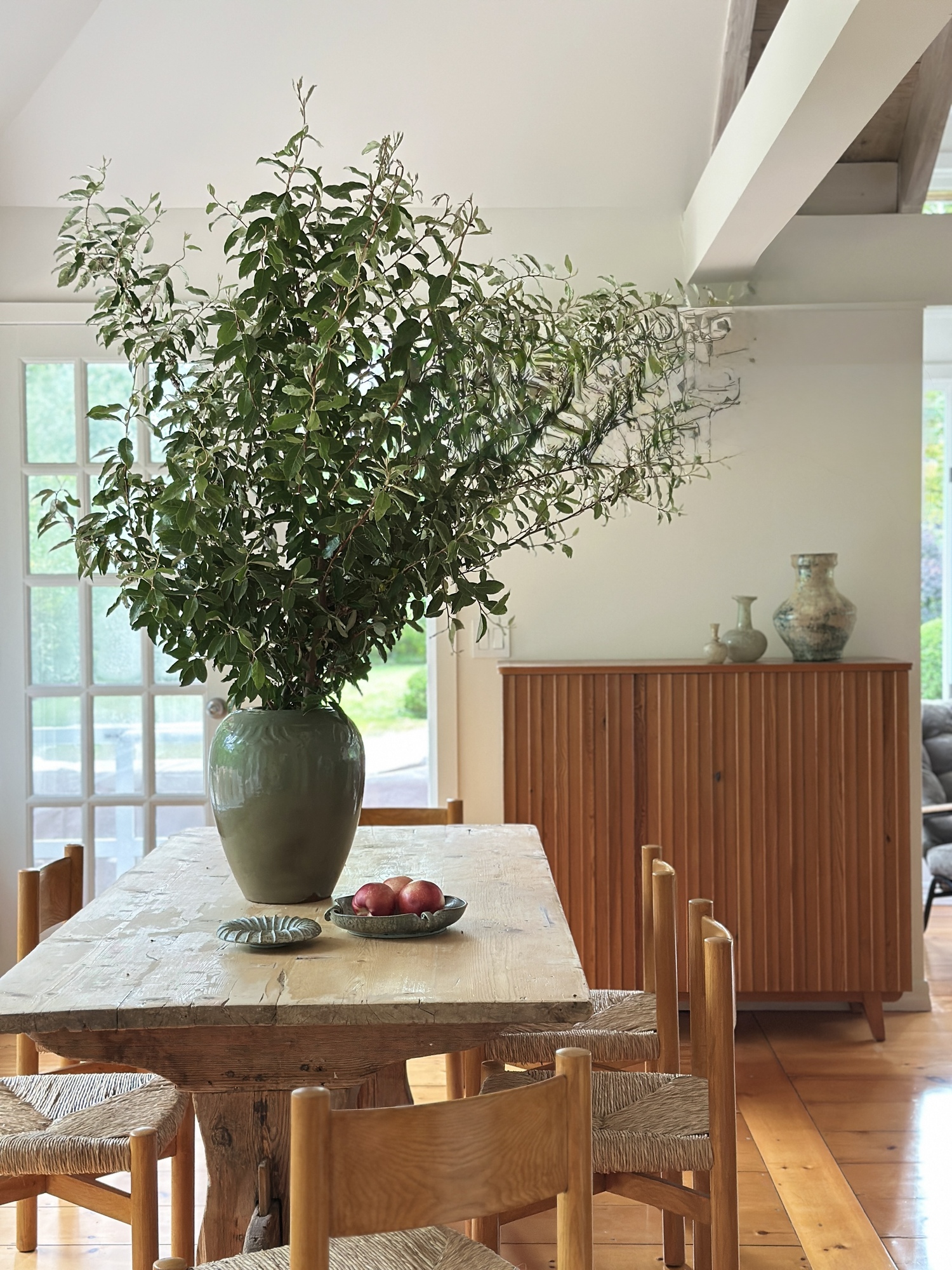 At Galerie Provenance clients visit by appointment only and browse her handpicked merchandise not on sterile showroom shelves, but in her home. It’s a new way to see how vases, rugs, paintings, tables and more might look styled and in use.   COURTESY GALERIE PROVENANCE