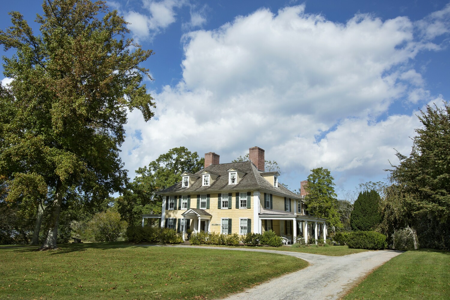 Sculpture Exhibition at Sylvester Manor Explores Slavery, History and Milton’s ‘Paradise Lost’