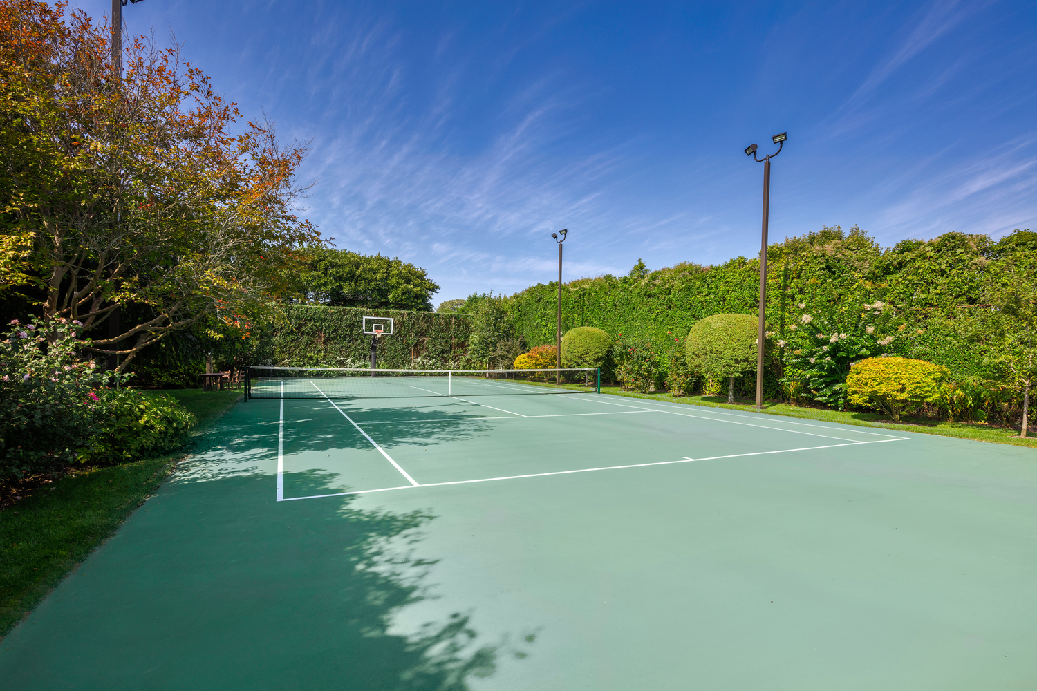 33 Lily Pond Lane in East Hampton. COURTESY DOUGLAS ELLIMAN