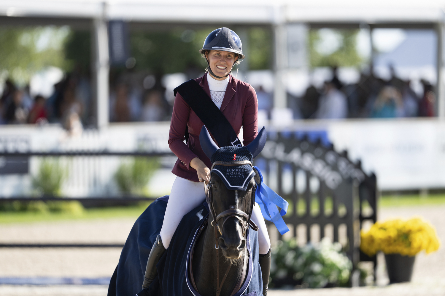 Jessica Mendoza and In The Air claimed their first 5* victory in the $400,000 Longines Hampton Classic Grand Prix on Sunday.  LORI HAWKINS