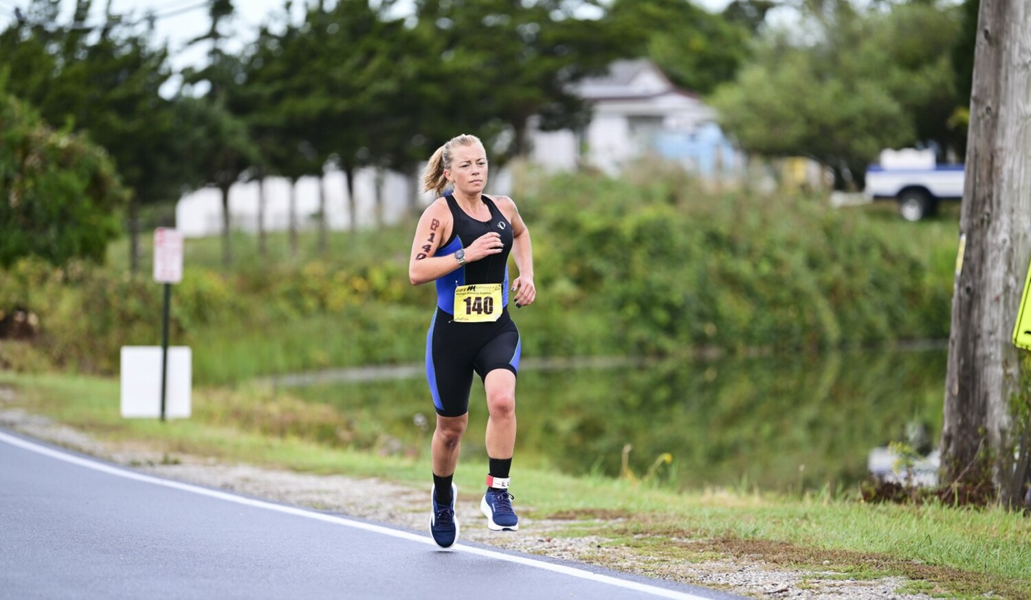 Aimee Epps was the women's champion of the Olympic distance triathlon on Sunday morning.  LONG ISLAND RUNNING PHOTOS