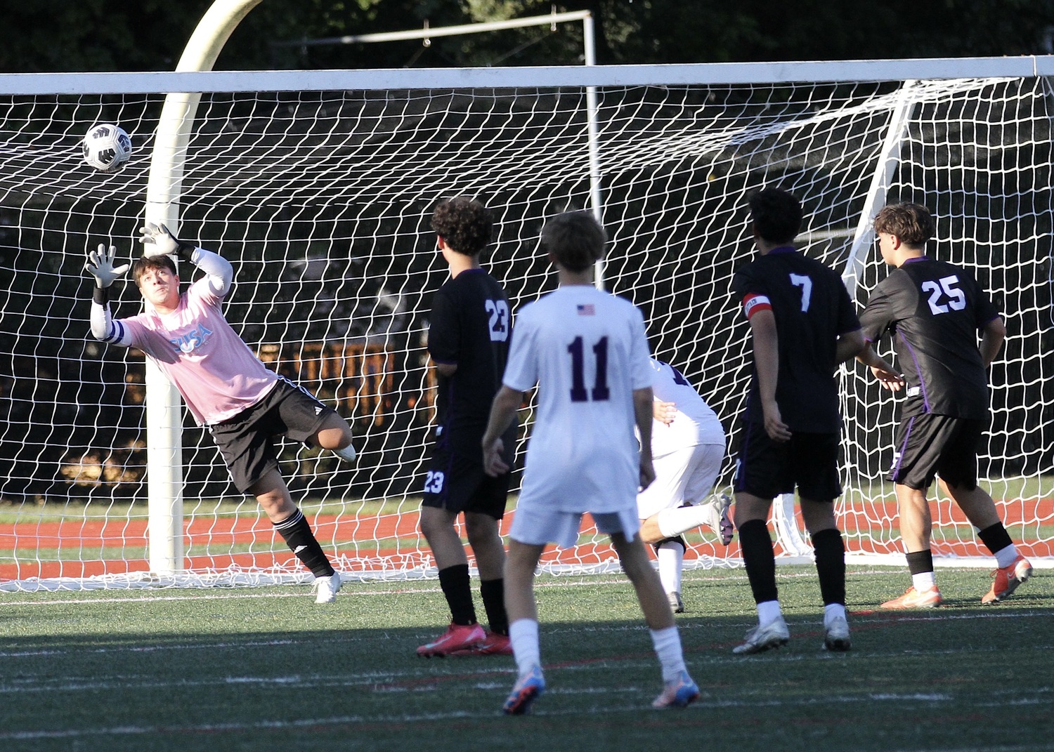 Senior goalkeeper Nick Osorio makes a save. DESIRÉE KEEGAN