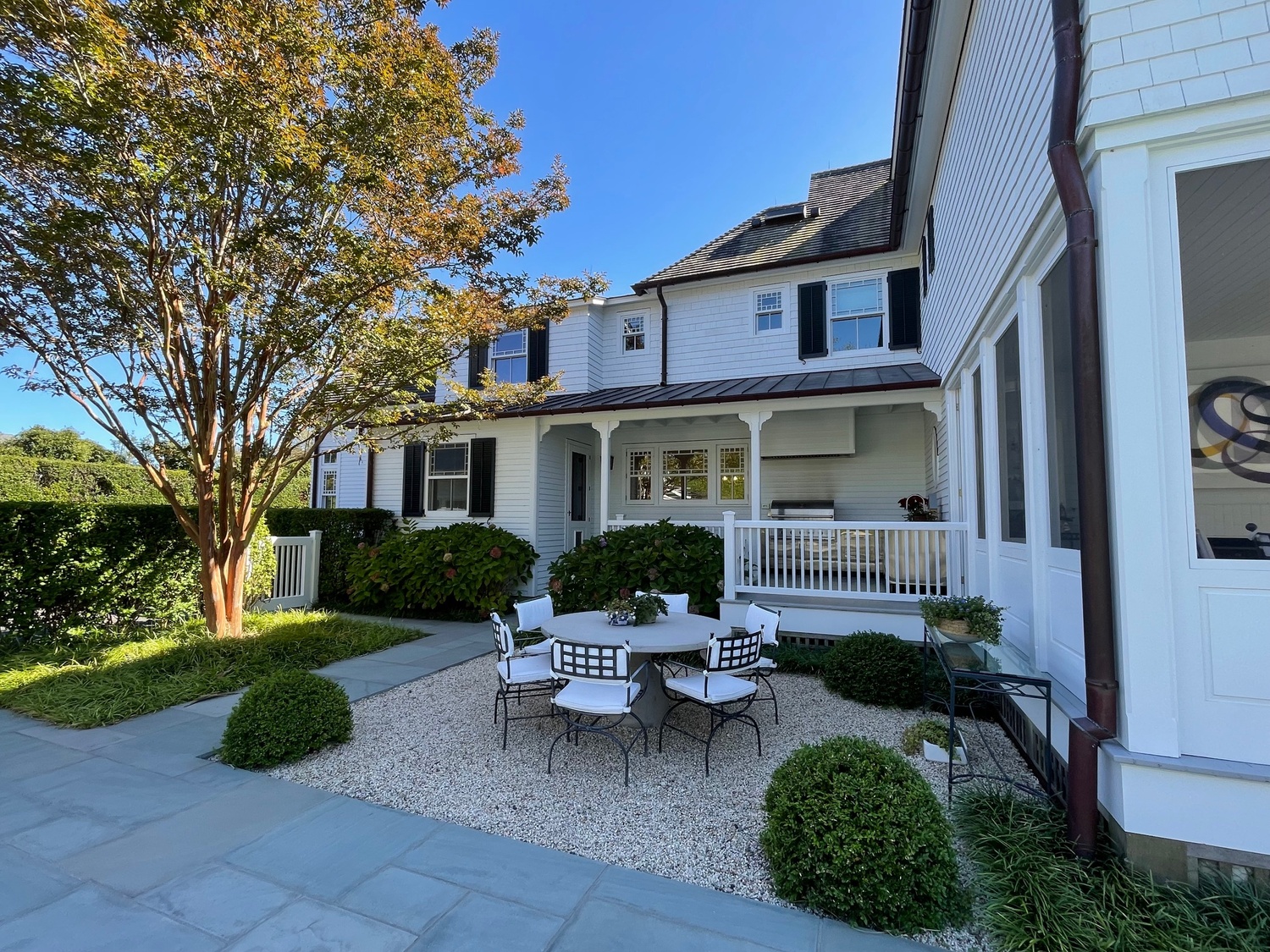 This 1902 Grosvenor Atterbury home, renovated by John David Rose, sits on First Neck Lane in Southampton. ANNE SURCHIN