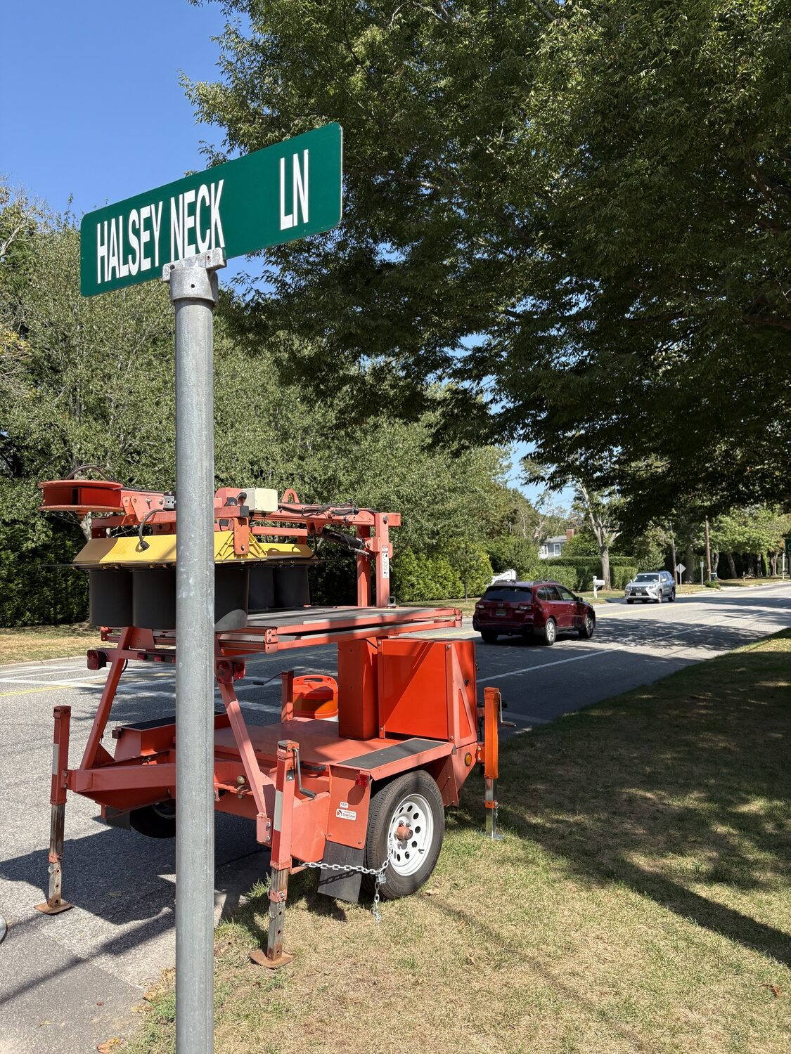 The traffic woes in Southampton Village have continued, and so have the efforts and divided opinions on how to mitigate cut through traffic in residential areas. At temporary stoplight at Halsey Neck Lane was rendered a failure, and is no longer in use. CAILIN RILEY PHOTOS