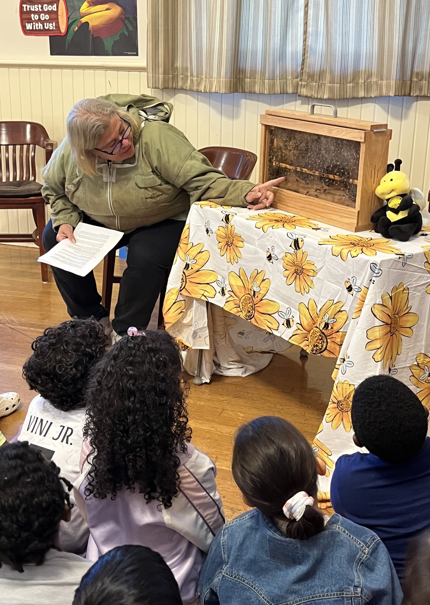 Lisa Daffy presents on bees to summer camp children at Hamptons United Methodist Church. JOANNE UTLEY