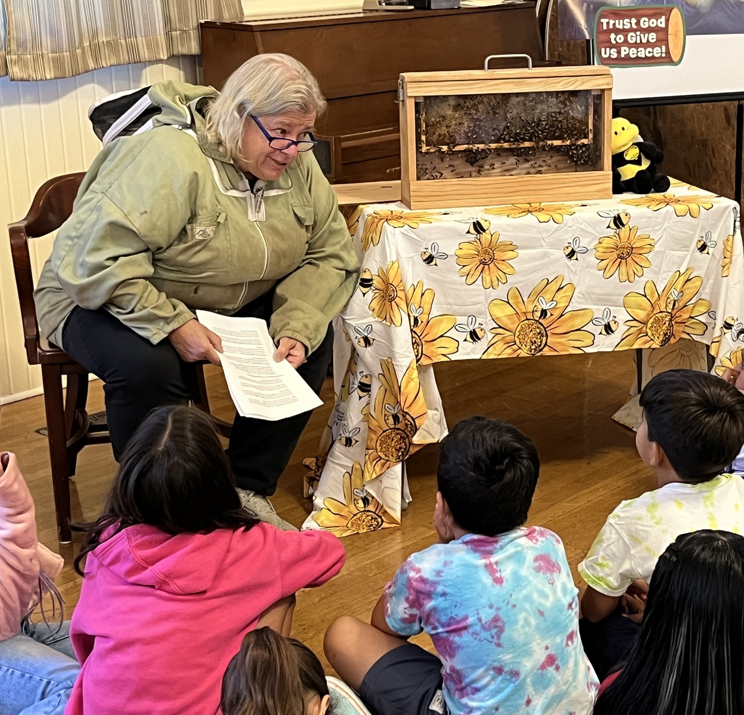 Lisa Daffy presents on bees to summer camp children at Hamptons United Methodist Church. JOANNE UTLEY