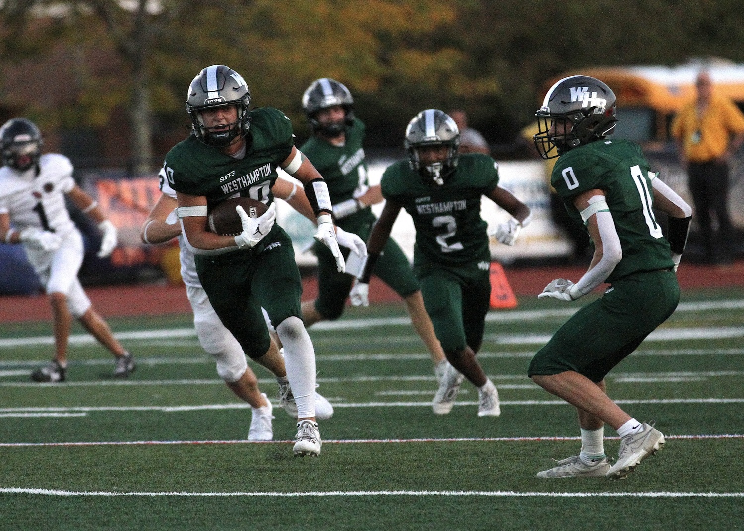 Senior wide receiver Pat Fay moves up the field. DESIRÉE KEEGAN