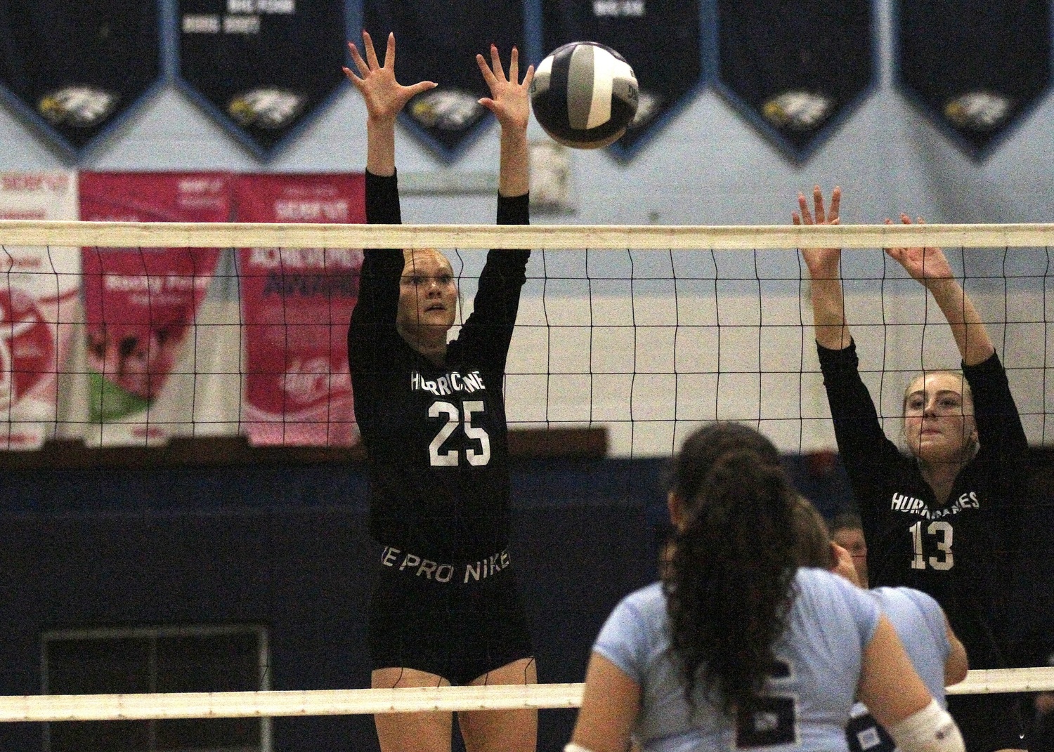 Senior right side Mia Hill keeps her eyes on the ball. DESIRÉE KEEGAN