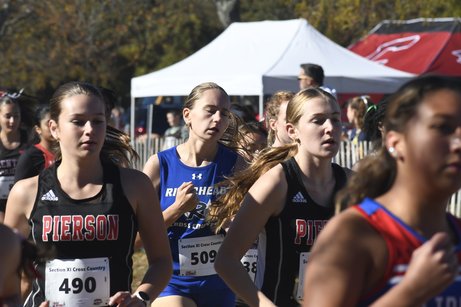 Whalers Bennett Greene, left, and Maggie Greenwald at the start of Monday's race.  DREW BUDD
