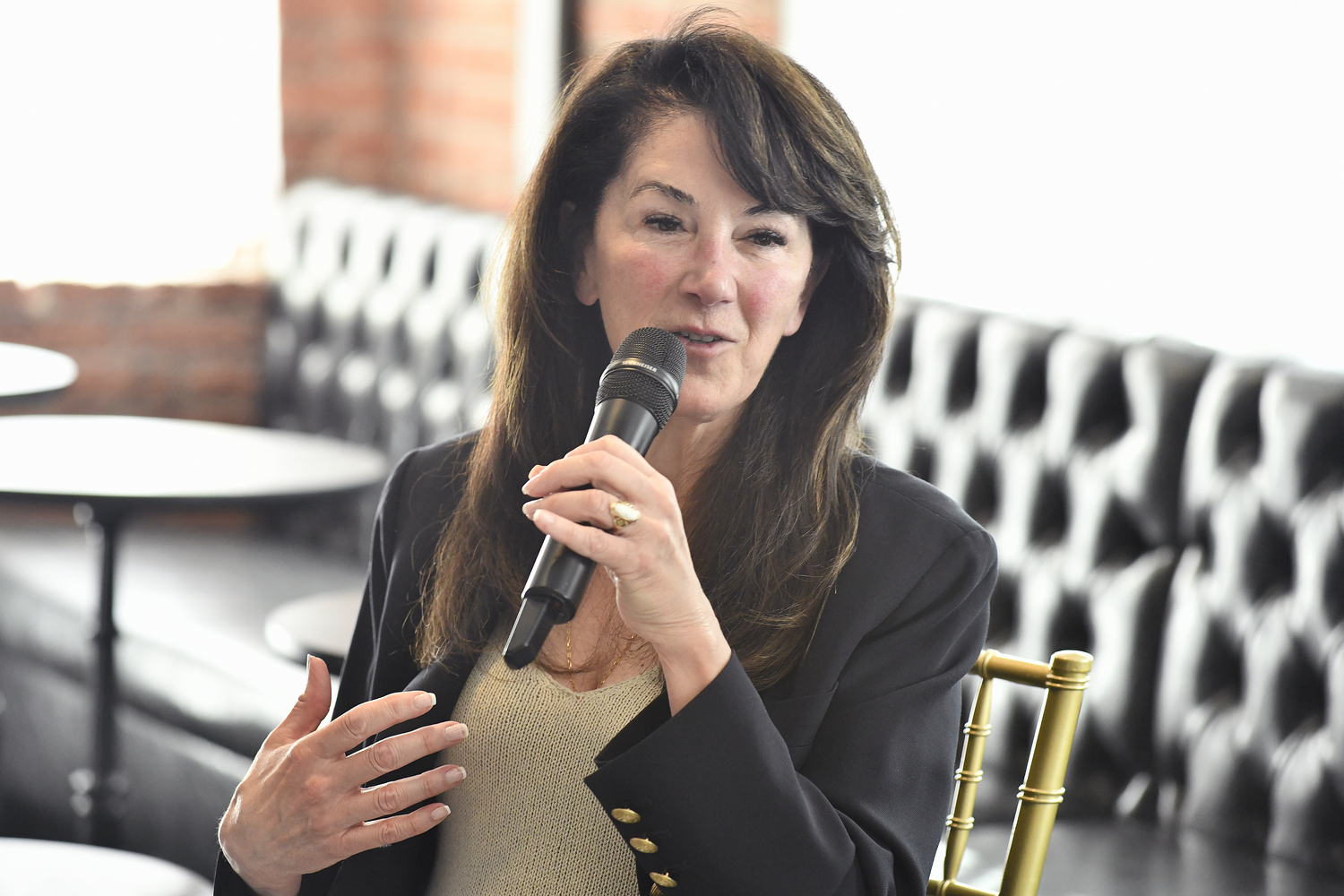 Audience member Lynn Arthur.  DANA SHAW