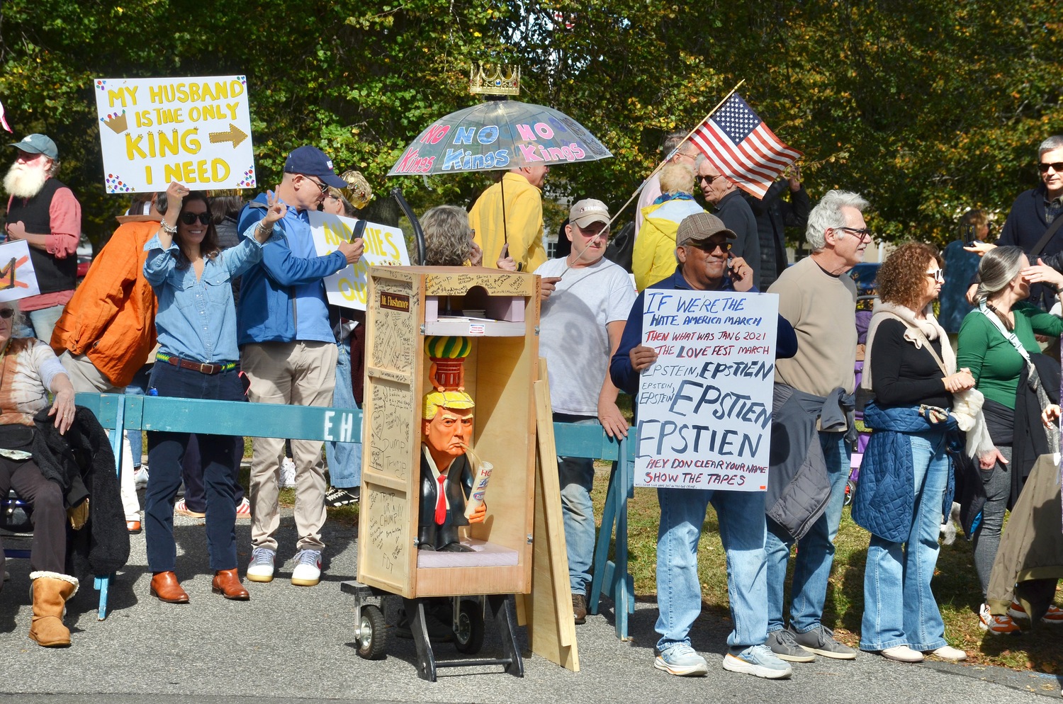 Hundreds gathered at East Hampton Town Hall for 