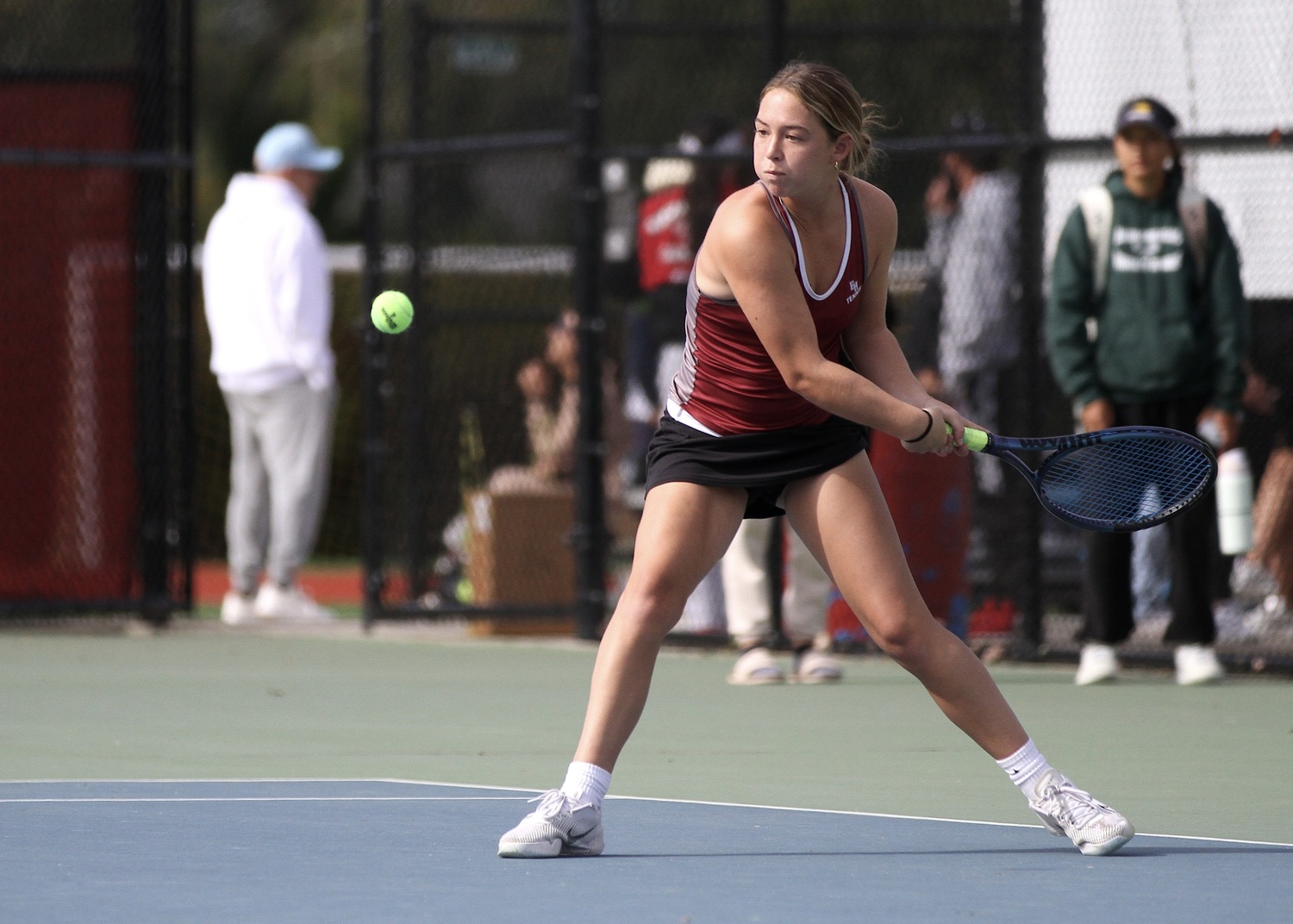 East Hampton senior Hailey Rigby waits for the ball. DESIRÉE KEEGAN