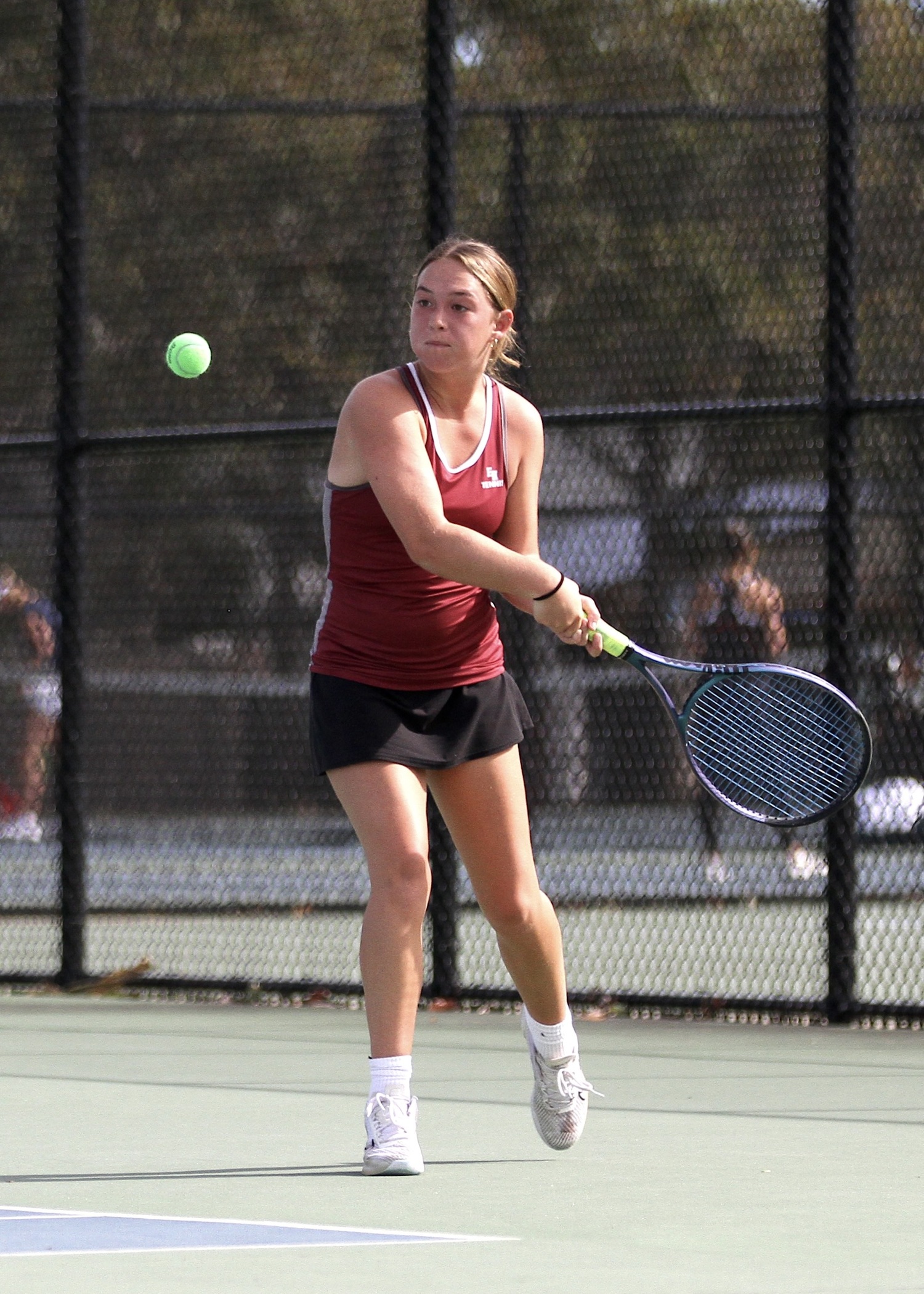 East Hampton senior Hailey Rigby waits for the ball. DESIRÉE KEEGAN