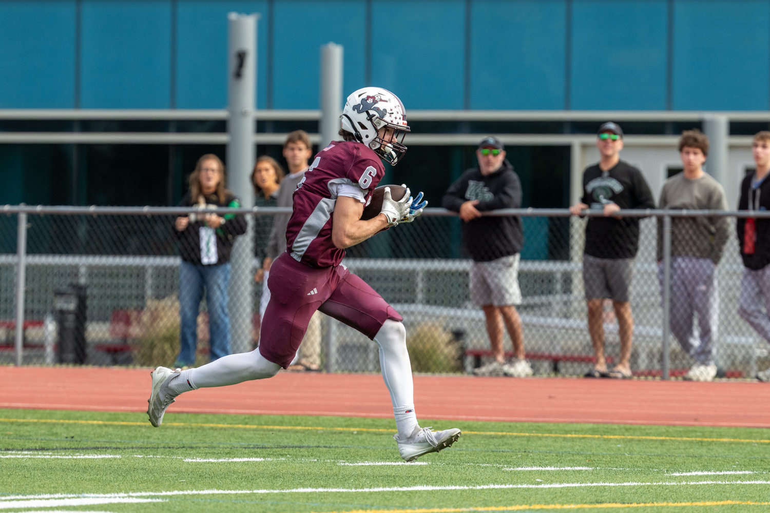 East Hampton senior Livs Kuplins with the ball.  RON ESPOSITO