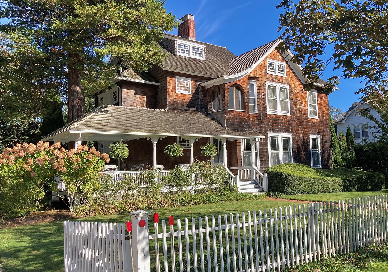 The Bridgehampton home of Eva Faye and Abby Terkuhle. KYRIL BROMLEY