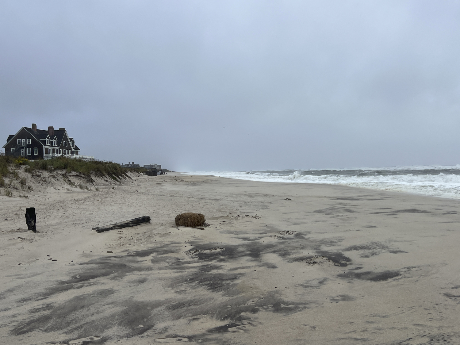 Little Plains Beach in Southampton Village on Monday.  DANA SHAW