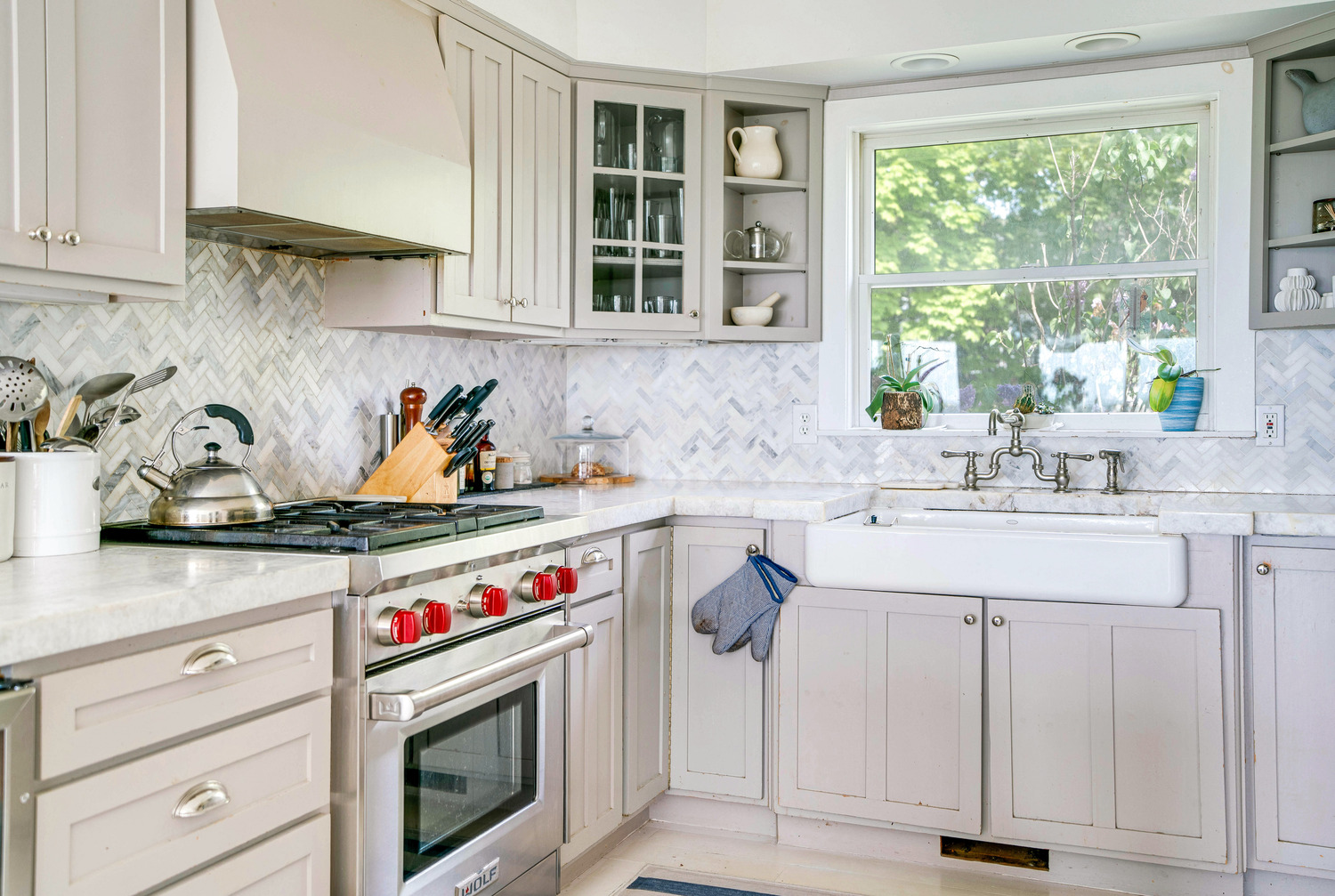 Inside Esha Soni’s Montauk home. DOUGLAS ELLIMAN
