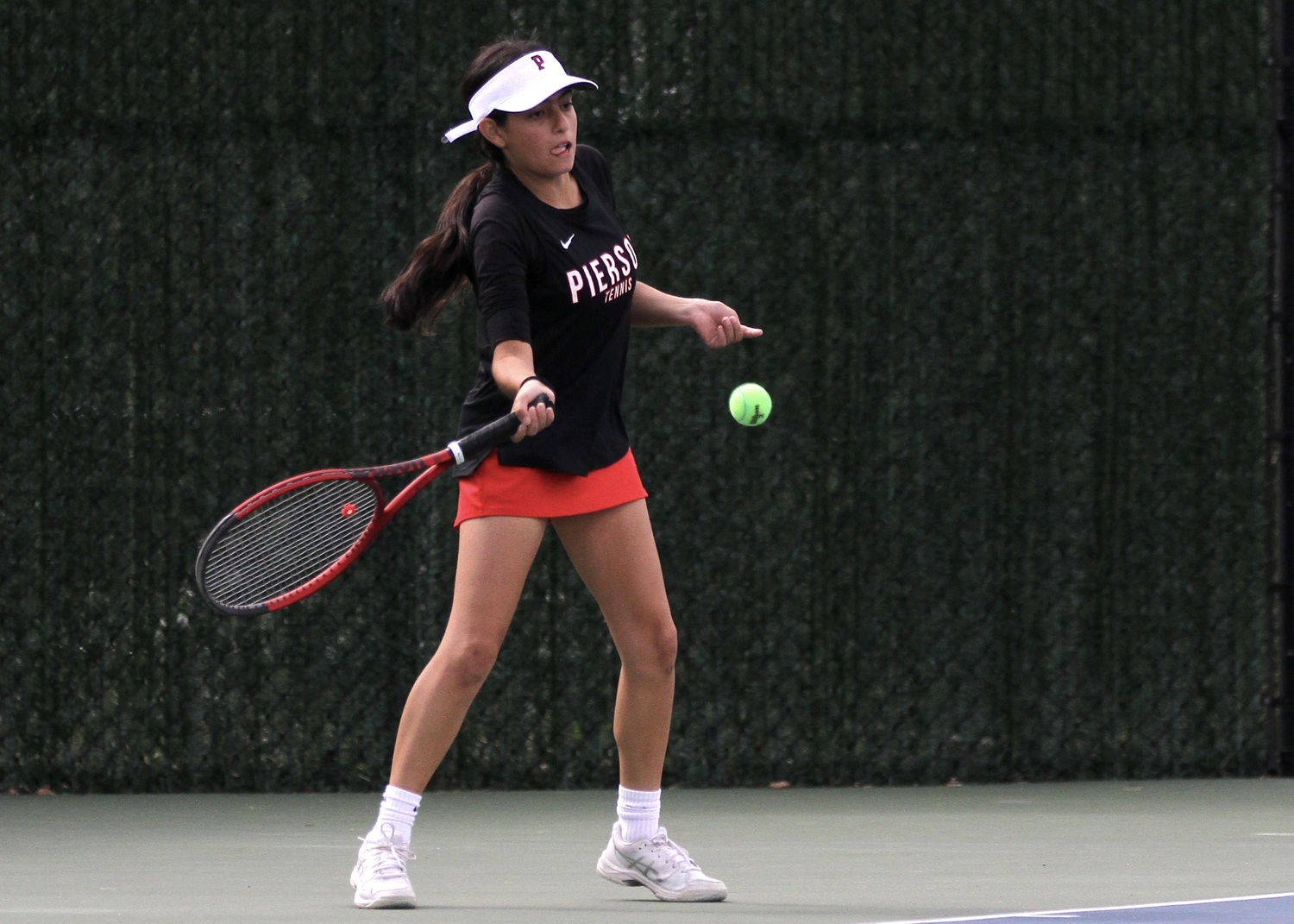 Senior Ilana Lerner. DESIRÉE KEEGAN