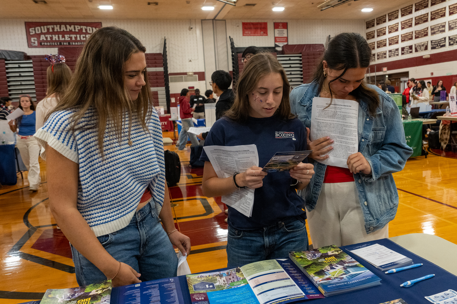 Southampton High School students explored future college and career opportunities during the guidance department’s annual fall college fair. The event featured representatives from more than 90 colleges and universities, giving students the chance to learn about academic programs, campus life and housing options. COURTESY SOUTHAMPTON SCHOOL DISTRICT