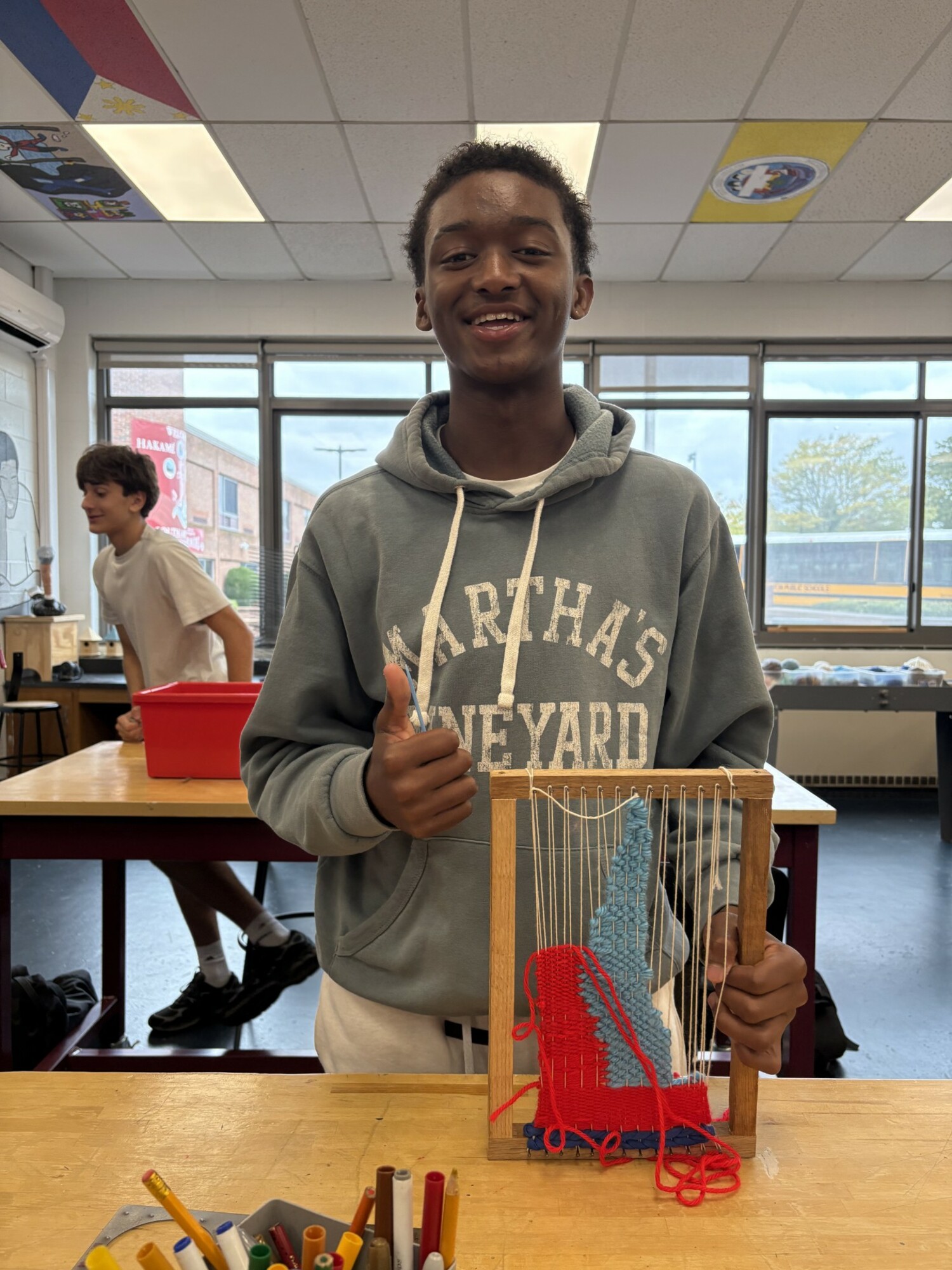 Southampton High School creative arts students, including Terrell Terry Jr., kicked off the school year by diving into a weaving project that combined hands-on craftsmanship with lessons in global culture and history. As part of the project, the students studied the work of El Anatsui, one of the most highly acclaimed artists in African history, who uses weaving to bring his community together and raise awareness of the epidemics affecting his homeland.
They also explored the cultural significance of weaving in Latin American traditions, where
woven textiles are not only used for clothing and housewares, but also serve as a source of income, a means of self-expression and a way to honor ancestral beliefs. COURTESY SOUTHAMPTON SCHOOL DISTRICT