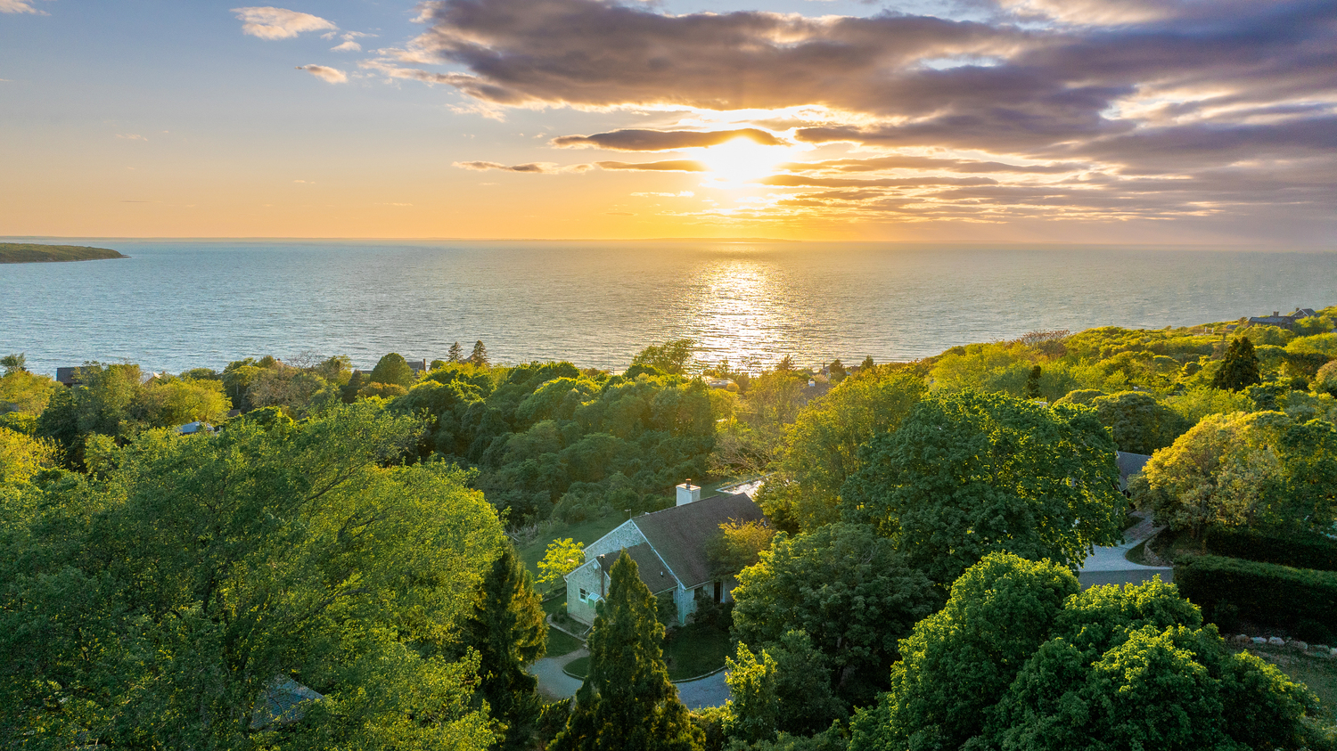 The sun sets on Esha Soni’s Montauk home. DOUGLAS ELLIMAN