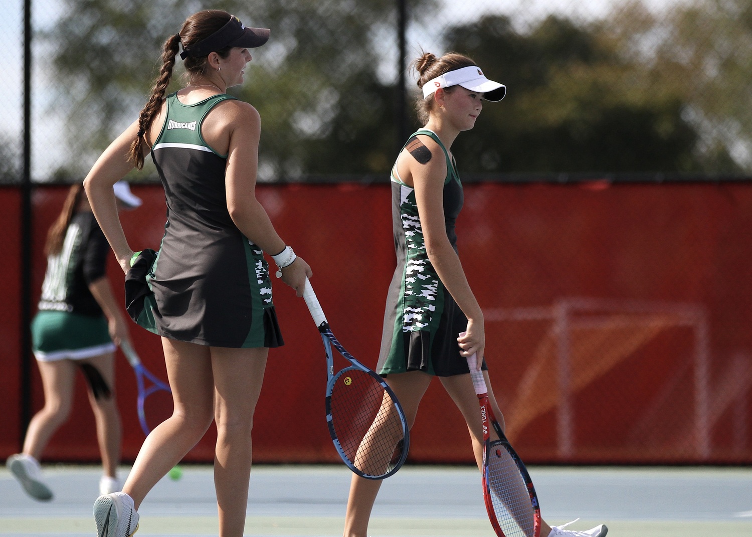 Westhampton Beach seniors Ana Way and Diana Elliott. DESIRÉE KEEGAN