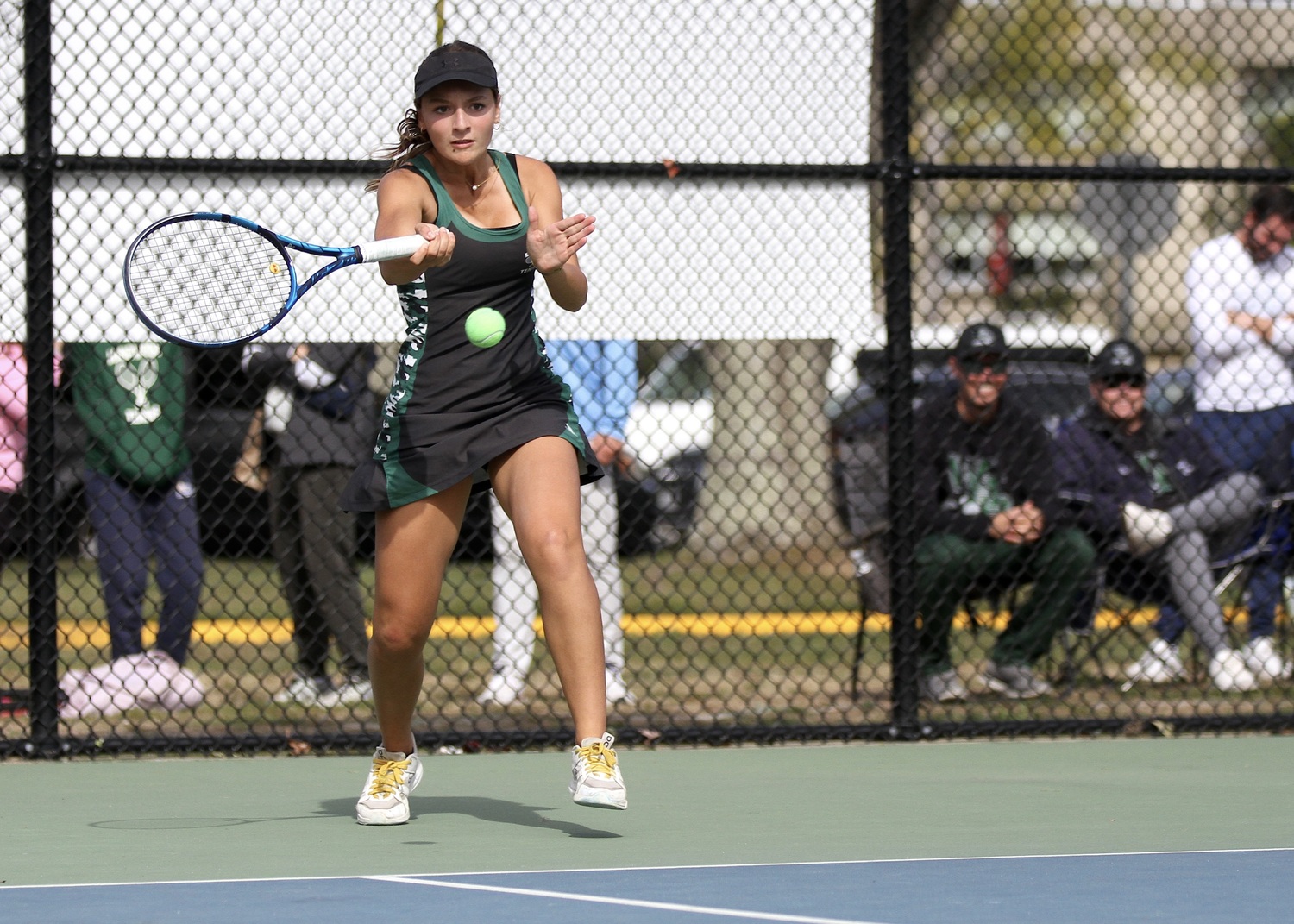 Westhampton Beach junior Zoë Grellet-Aumont  hits the ball. DESIRÉE KEEGAN