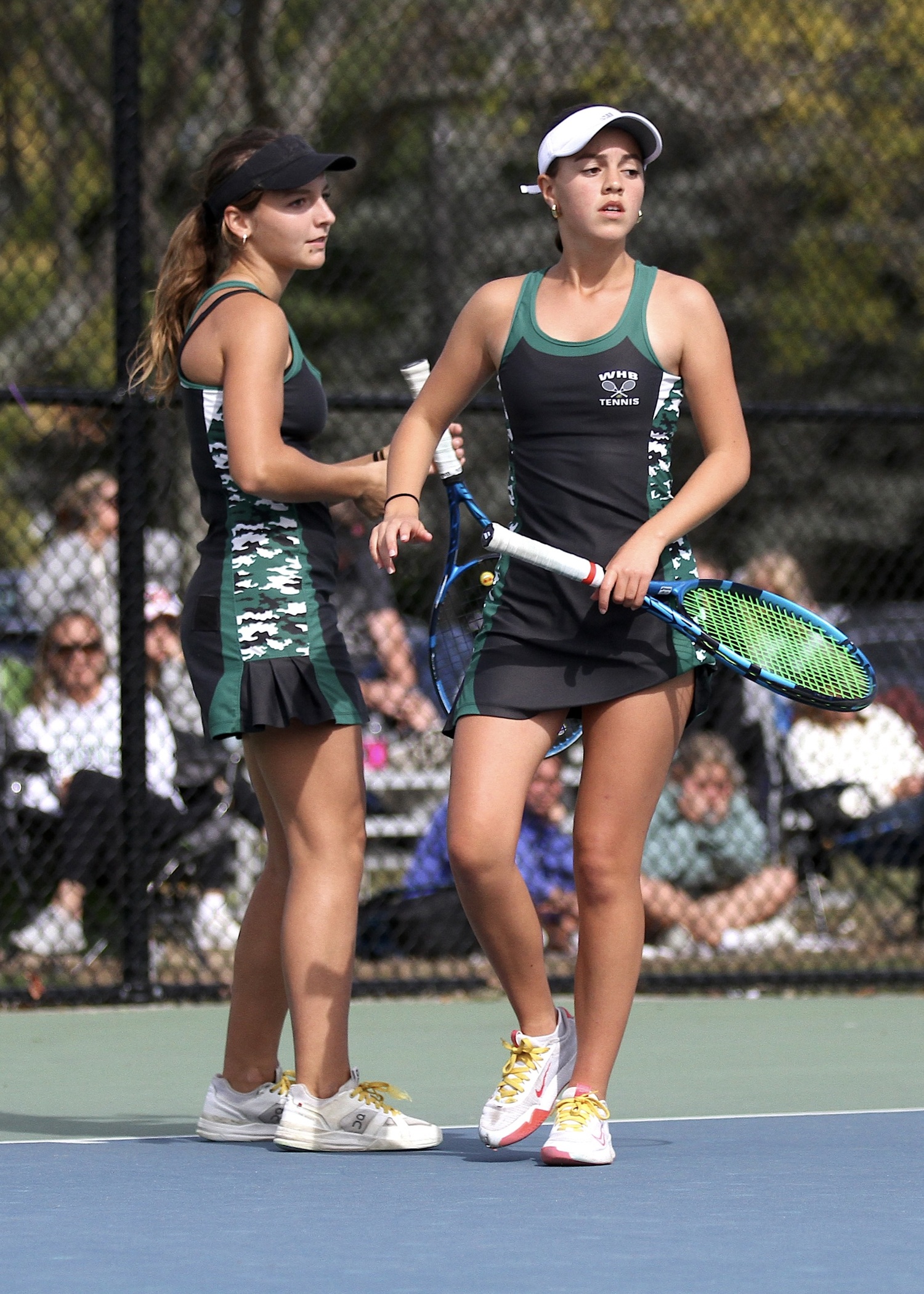 Westhampton Beach junior Zoë Grellet-Aumont  and freshman Gabriela Arango. DESIRÉE KEEGAN