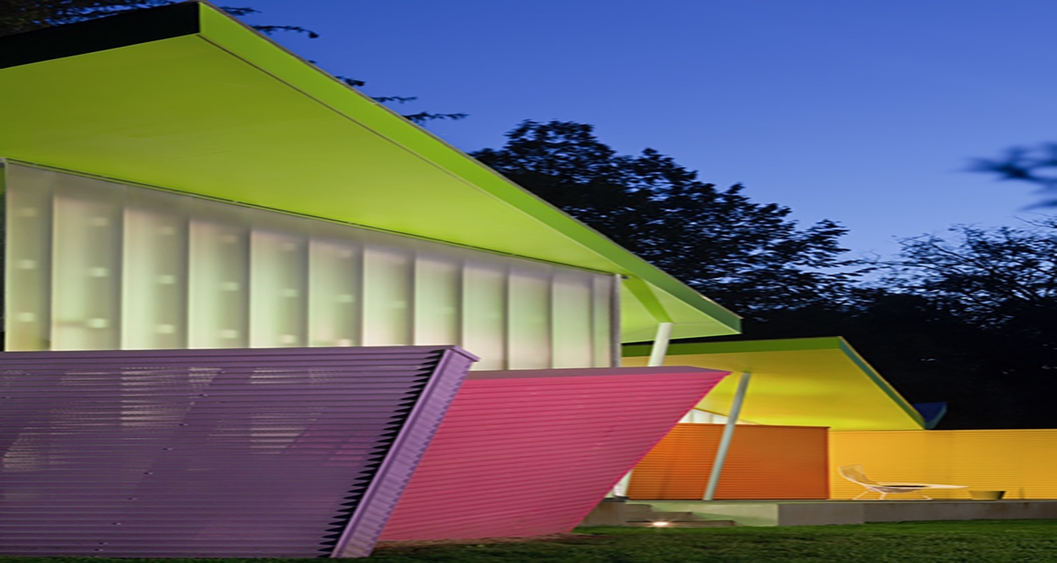 In Peter Stamberg's and Paul Aferiat's eyes, modern architecture does not need to be cold and aloof — as seen in the work by their firm, Stamberg Aferiat + Associates. PAUL WARCHOL/COURTESY BRIDGEHAMPTON MUSEUM