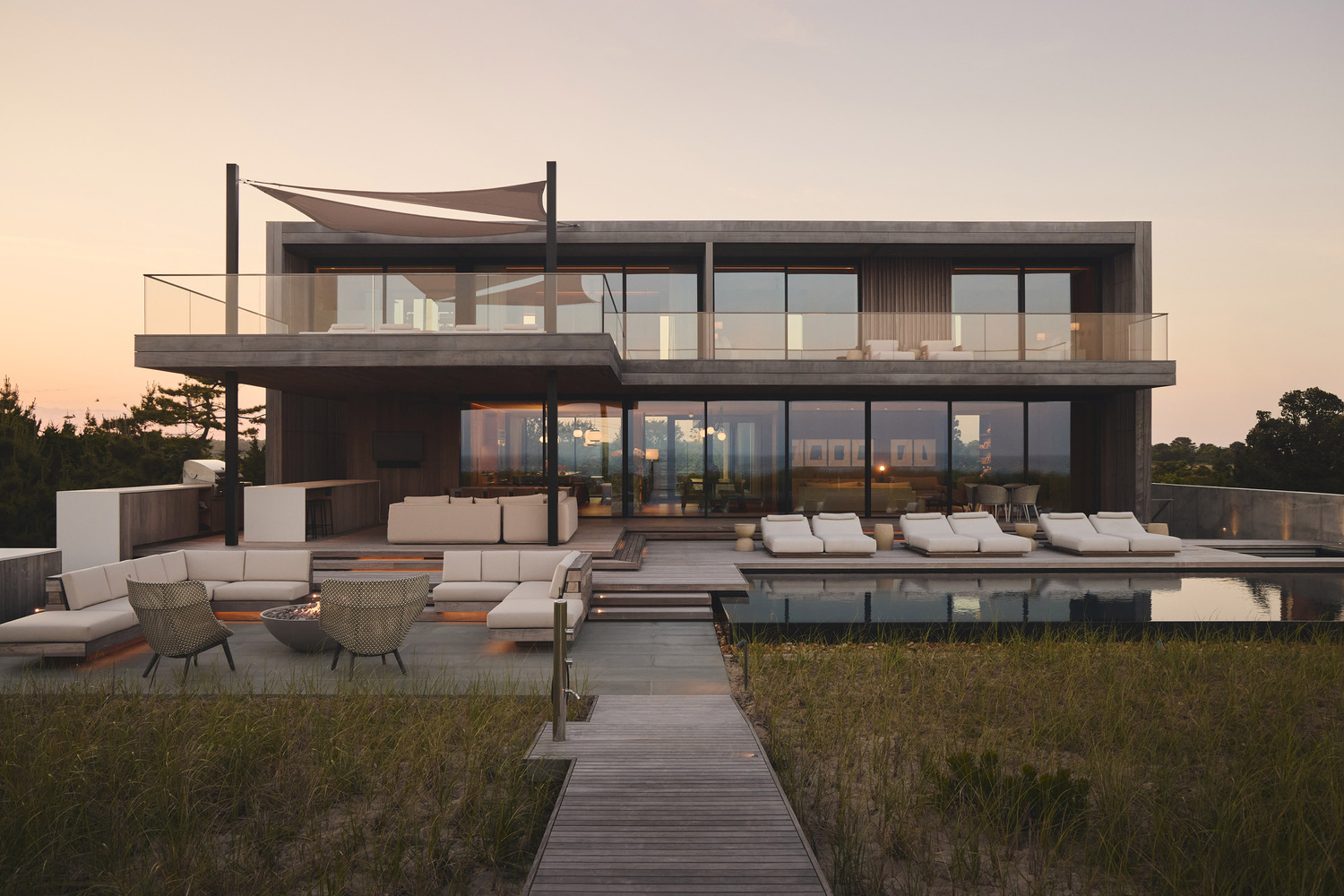 Stelle Lomont Rouhani won a commendation for its Neptune project in Quogue. GLEN ALLSOP