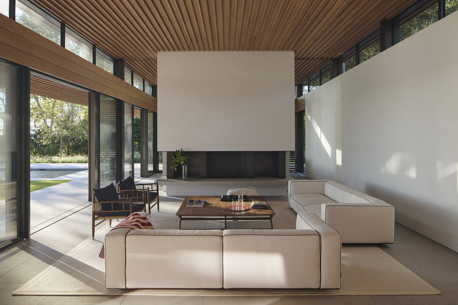 Stelle Lomont Rouhani won an Archi Award for its Forest Edge project in Sag Harbor. GLEN ALLSOP