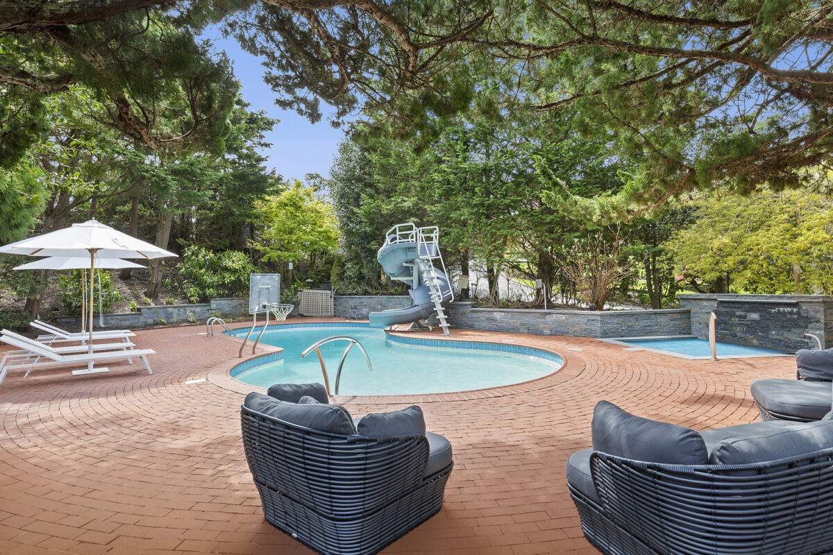 33 Lily Pond Lane in East Hampton. COURTESY DOUGLAS ELLIMAN