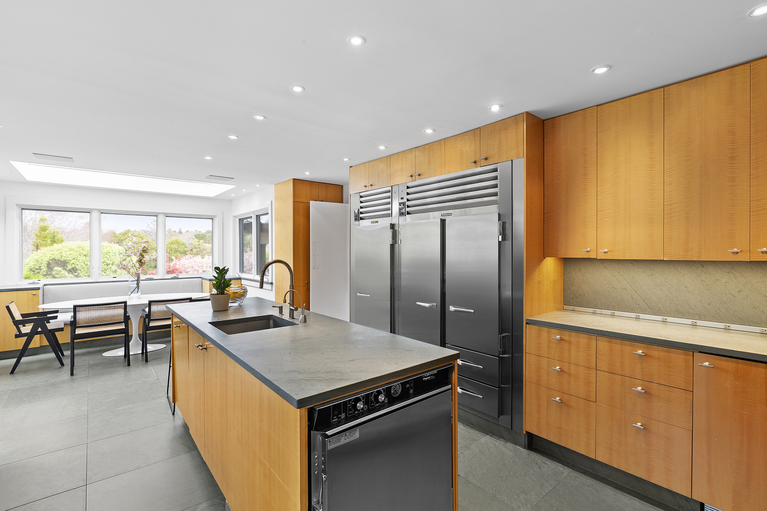 Inside 33 Lily Pond Lane in East Hampton. COURTESY DOUGLAS ELLIMAN