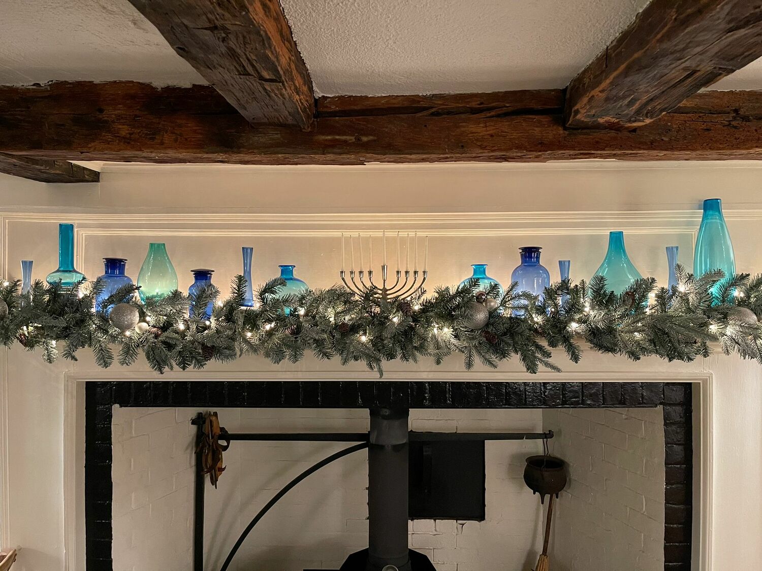 The interior of the Baker House 1650, dressed up for the holidays.