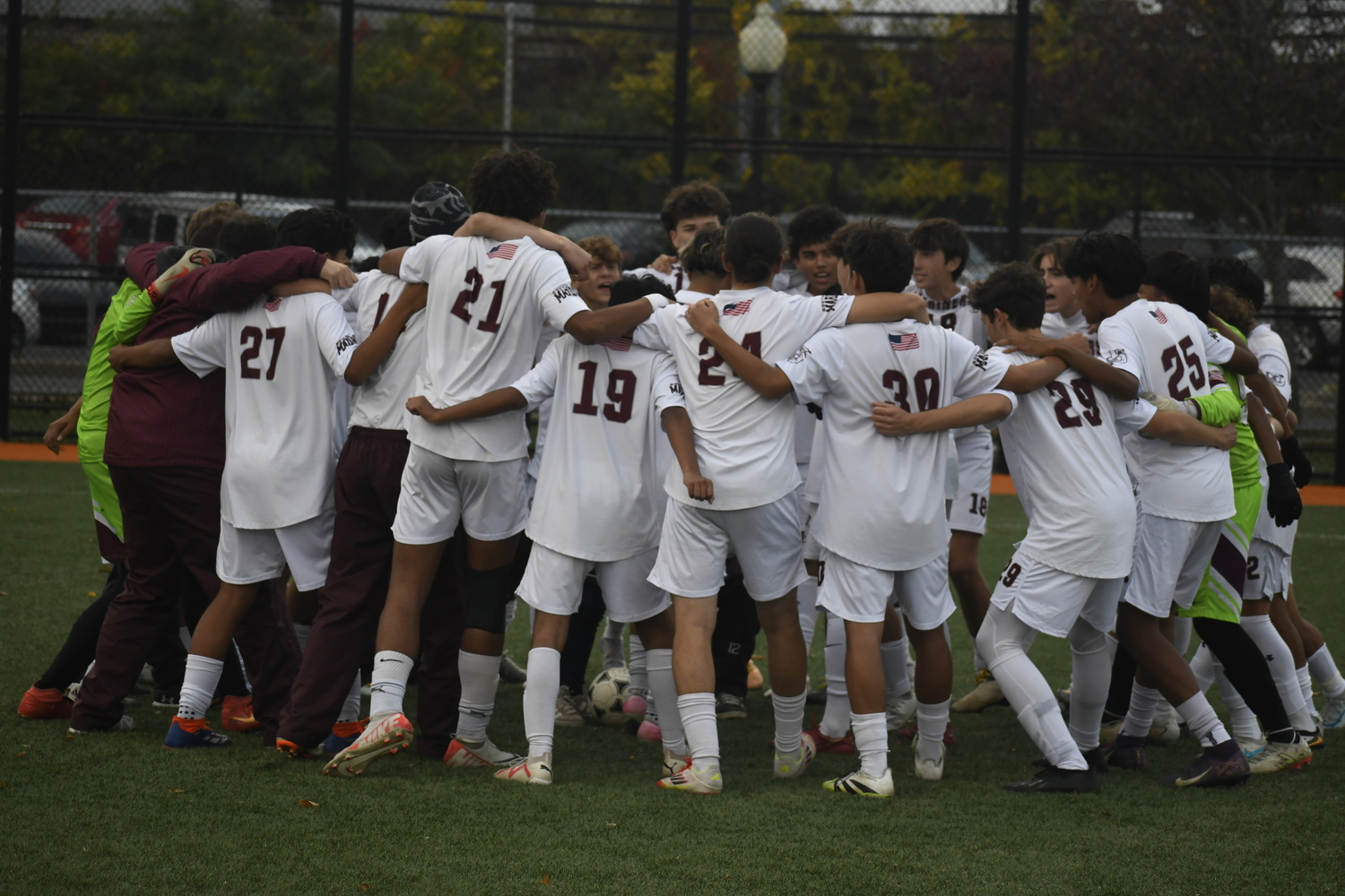 The Mariners get ready for their Suffolk County Class B playoff game at Babylon on October 29.  DREW BUDD