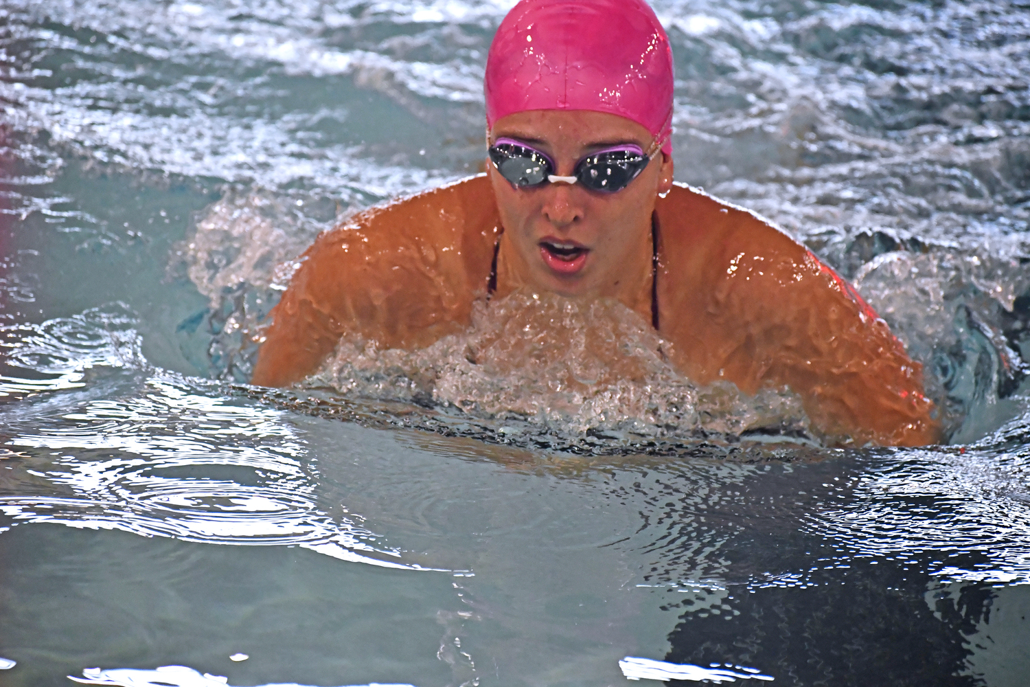 East Hampton senior co-captain Lizzy Daniels.  DREW BUDD