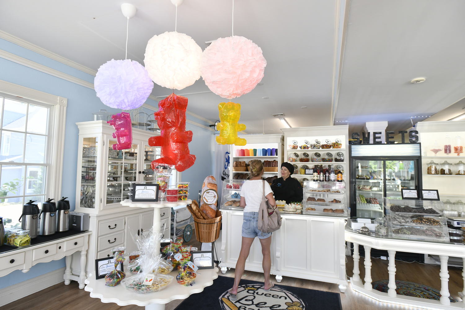 Jerri's Cakery & Confections.  DANA SHAW