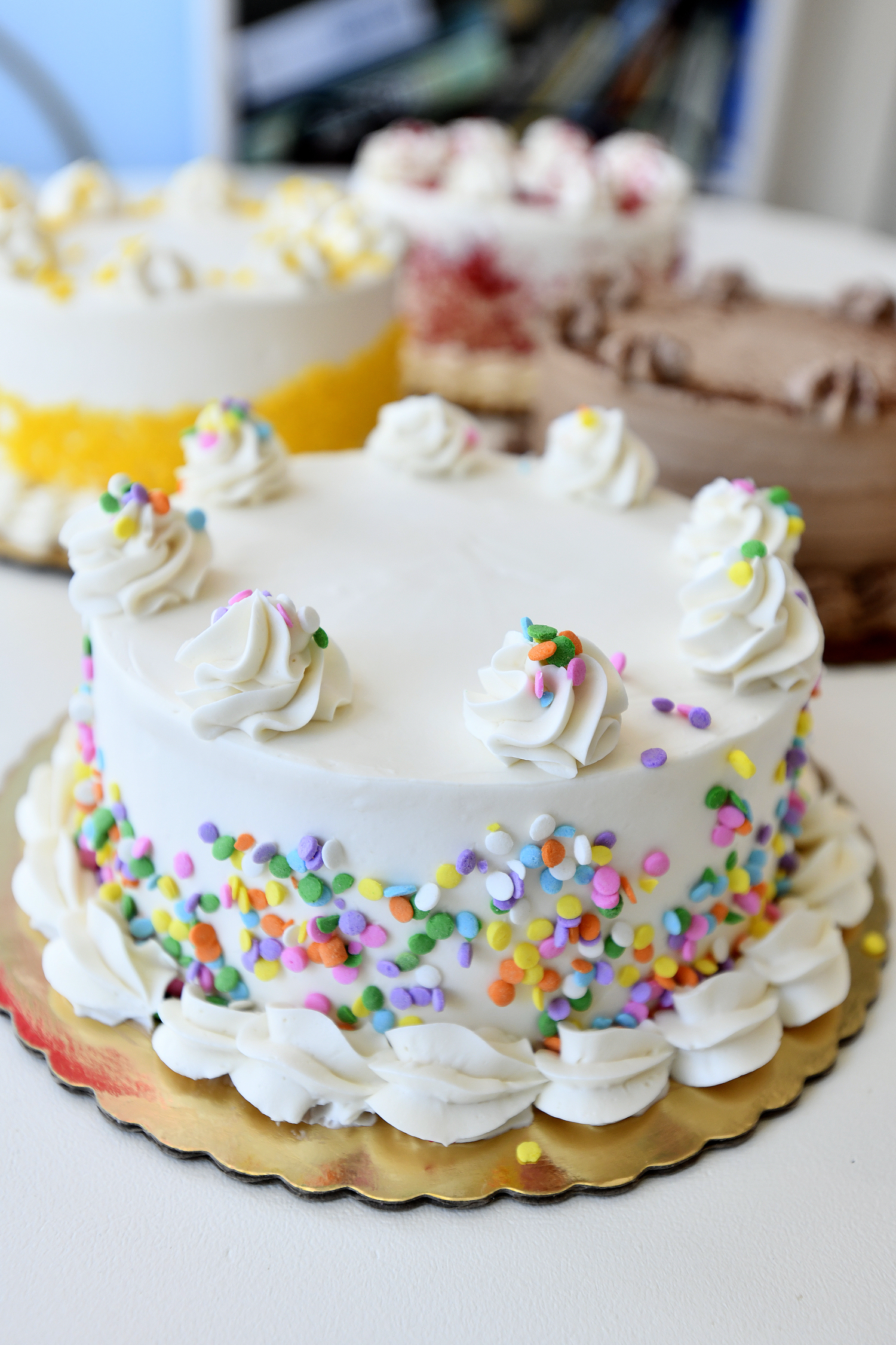 Cakes at Jerri's Cakery & Confections.  DANA SHAW