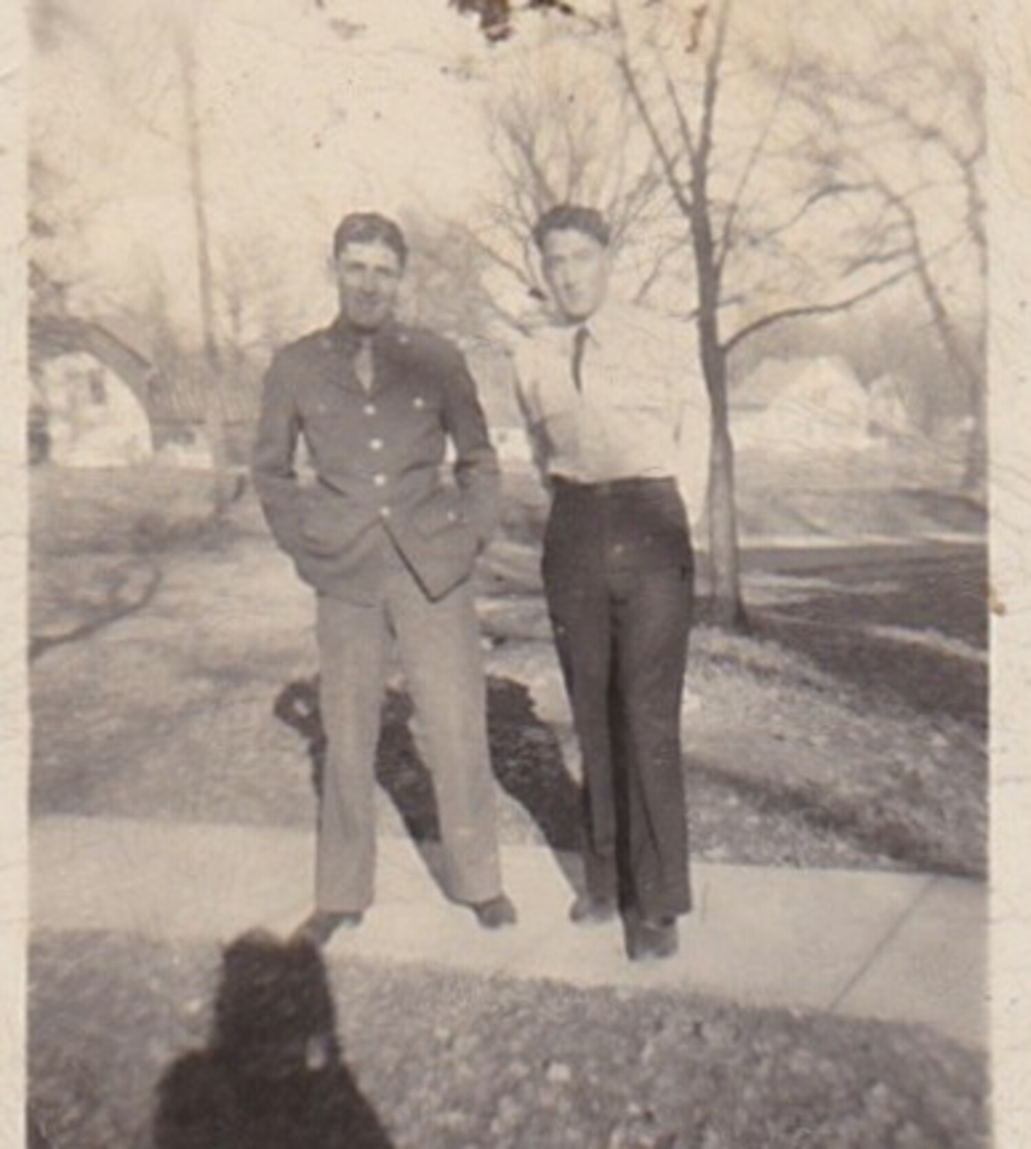 Hampton Bays resident and World War II veteran John Siebold with his brother, Marshall. COURTESY SIEBOLD FAMILY