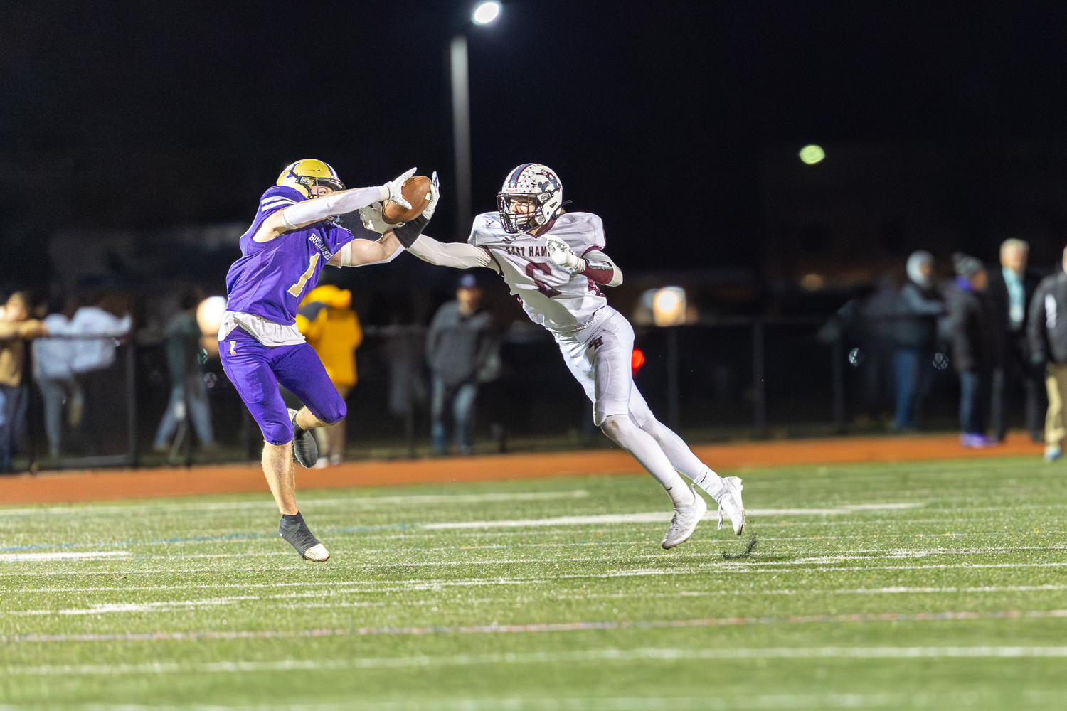 Livs Kuplins tries to defend a pass thrown to Islip's Jake DeGennaro.  RON ESPOSITO