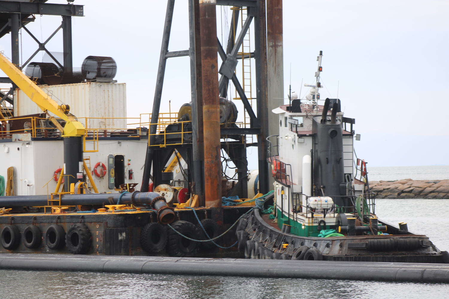 Dredge Oyster Bay in Lake Montauk Inlet on Monday morning. JACK MOTZ