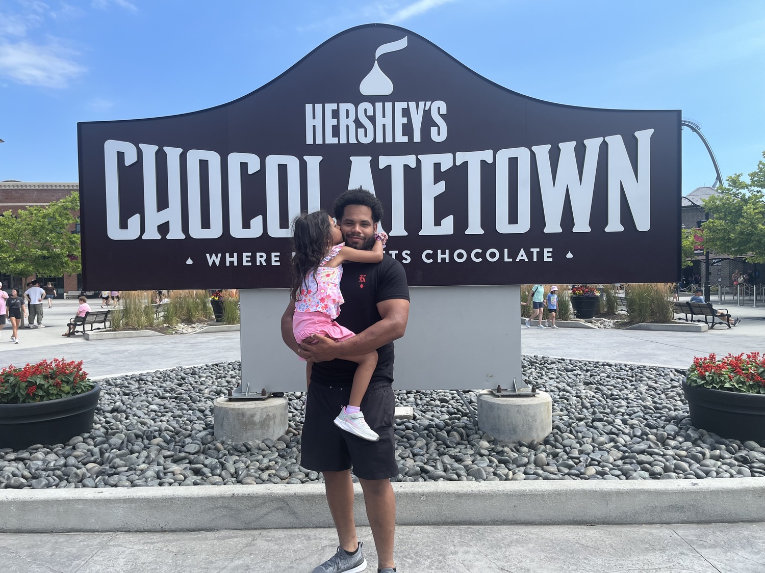 Shane Garcia with his daughter, Madison. COURTESY JESSICA LEVINE