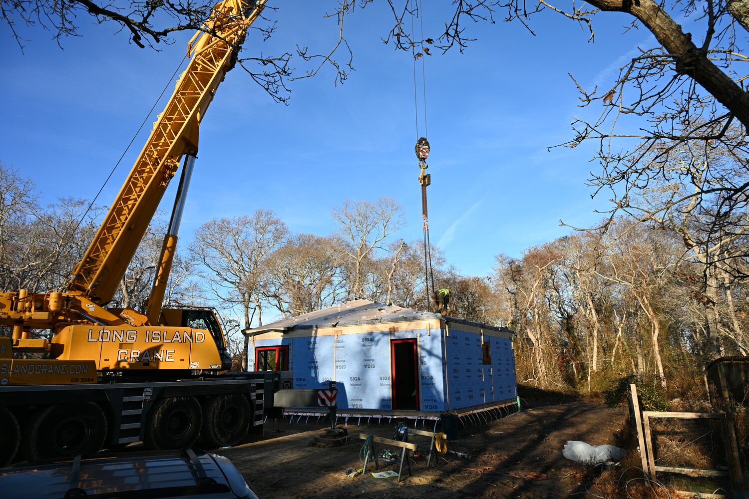 BuildLabs assembled a new studio on the Ma’s House & BIPOC Art Studio campus last week. NICOLE CHEN