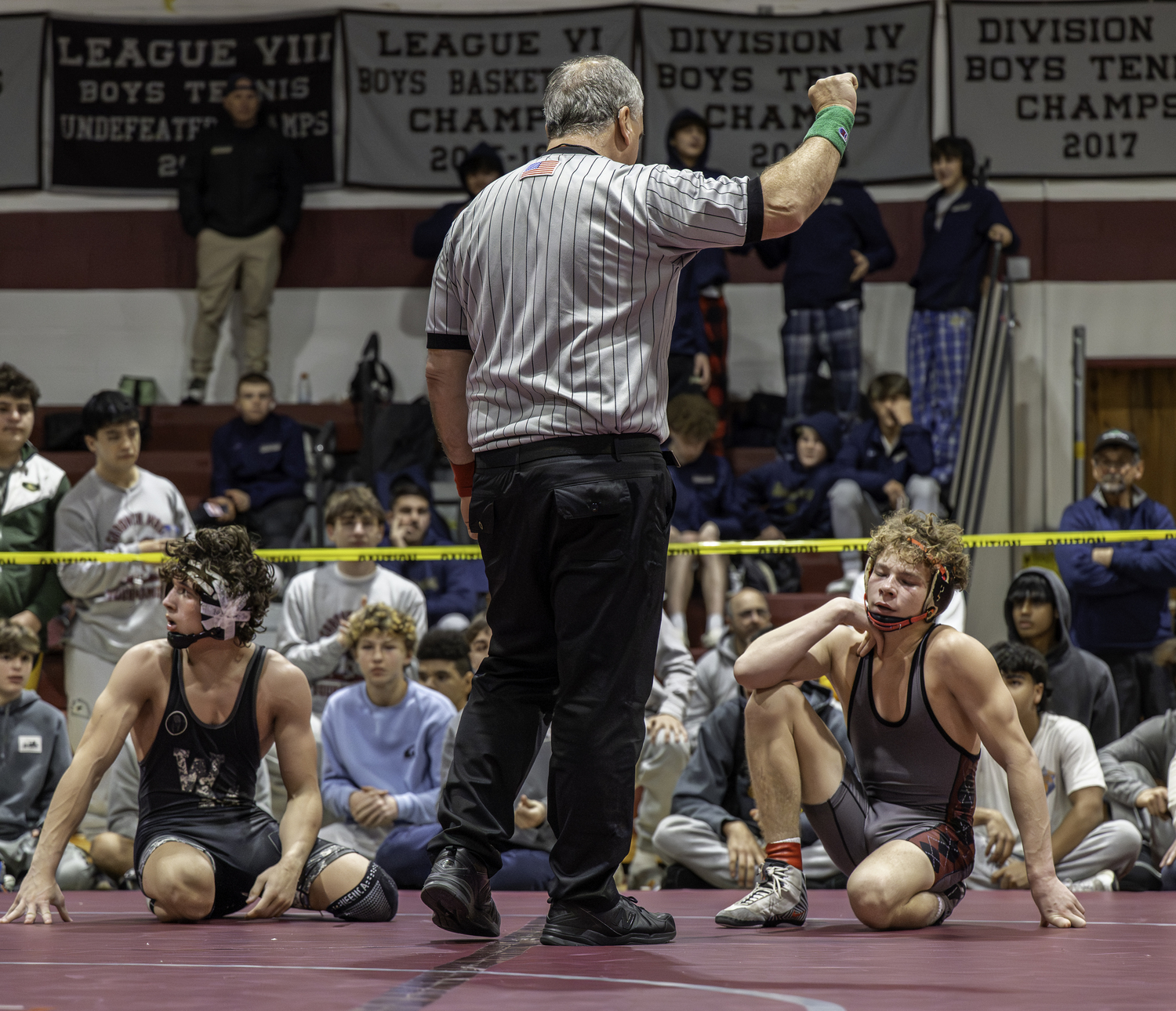 The finals match between Ward Melville's Nick Barone and Bonacker Bronco Campsey went multiple overtimes.  MARIANNE BARNETT