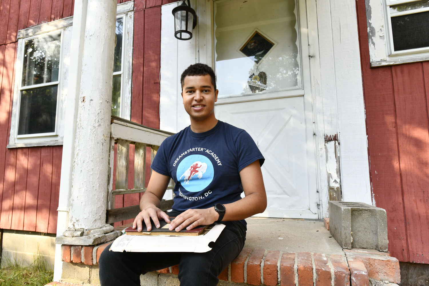 Jeremy Dennis at Ma's House on the Shinnecock Reservation. DANA SHAW