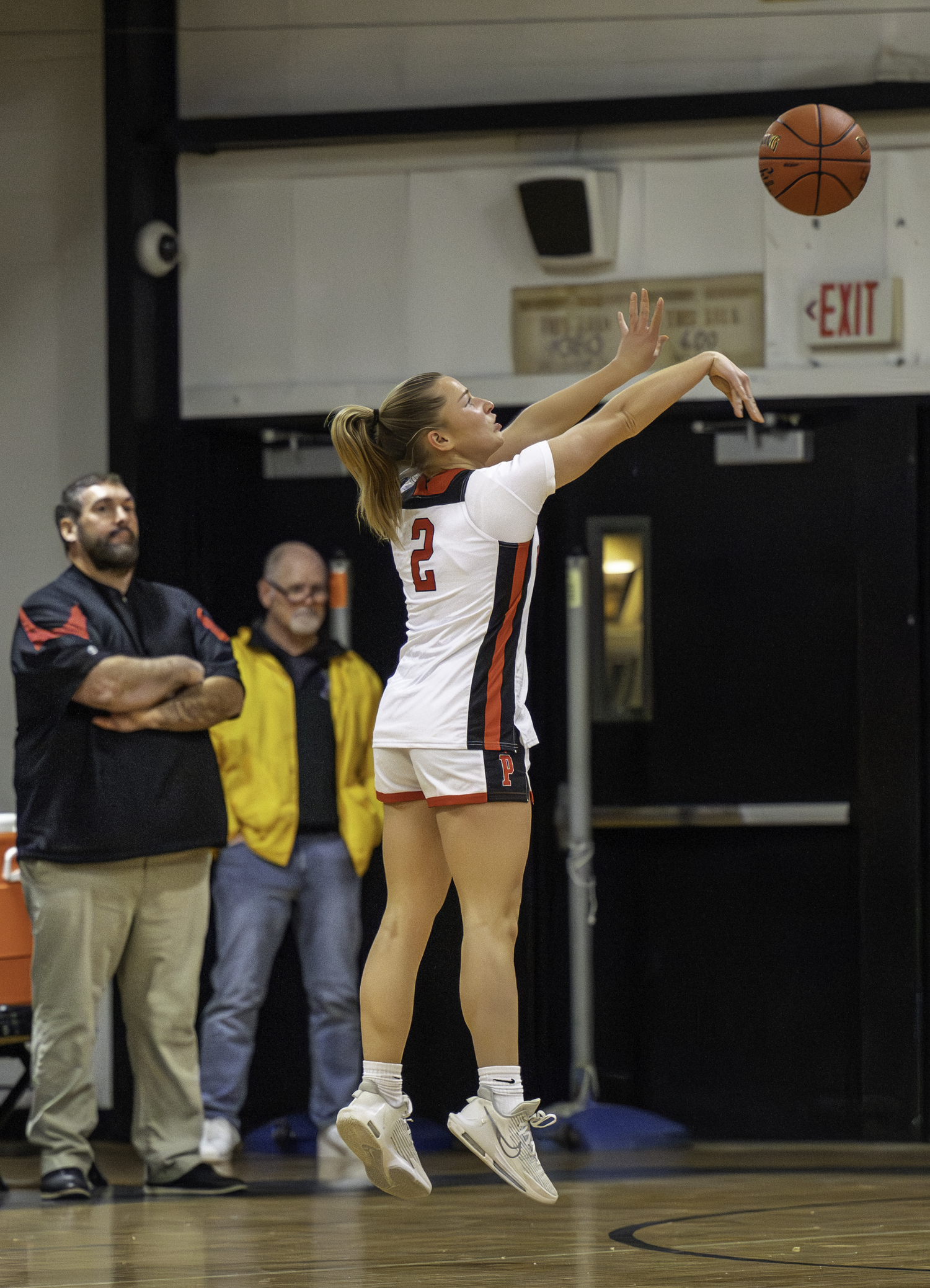 Pierson senior Abby Perello shoots a three-pointer.  MARIANNE BARNETT